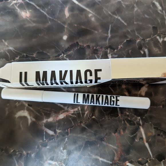 IL MAKIAGE eye liner - Picture 2 of 2